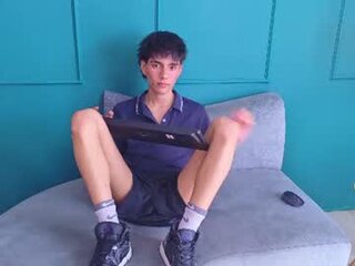 christopher_robin4's Live Cam