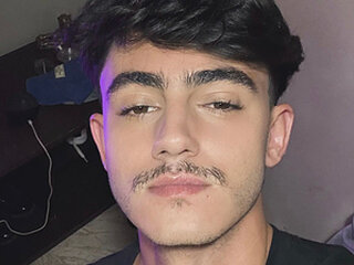leozinhoo0's Live Cam