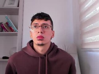 Aaron Tate's Live Cam