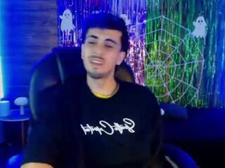 noah_bluex's Live Cam