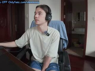 alexdavey's Live Cam